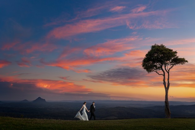 © Ben Connolly. With the help of light. Portfolio category featured entry,
Australasia's Top Wedding Photographers 2022.