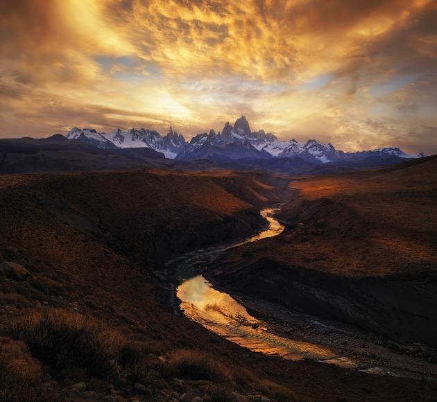 View from the gorge. Nikon D810. 24-70mm f/2.8 lens. 1/2s @ f11, ISO 100. © Yan Zhang