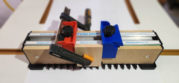 photo-3---jig-with-work-in-place-and-stops.jpg