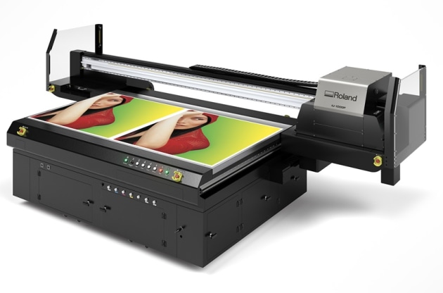 LED UV flatbed from Roland DG: IU-1000F