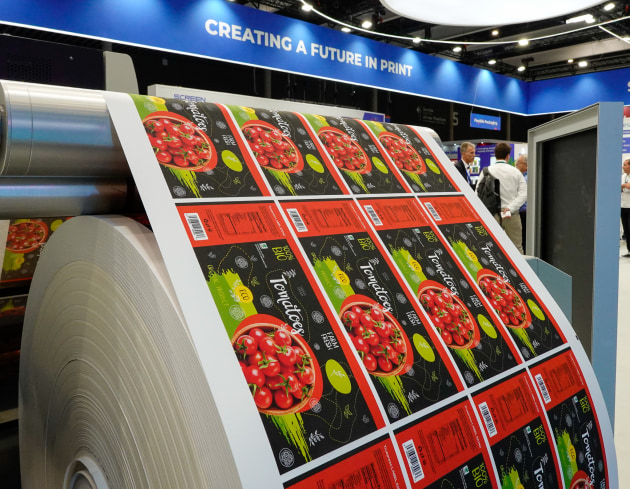 Astonishing colour: Labels printed on the 520AQ