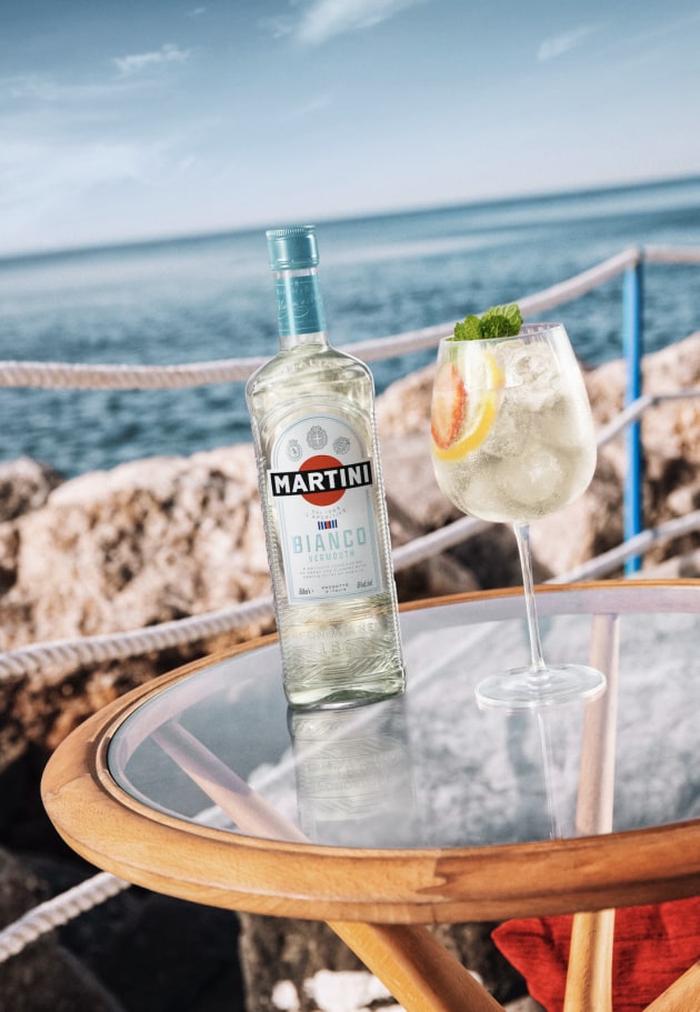 The 1L Martini bottle is now 30g lighter (equivalent to 5% of the weight).