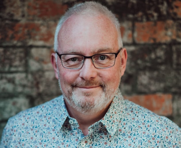 Vale: Simon Rowbottom