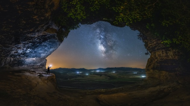 The last of us 2.0 © David Ros Garcia (Spain). Canon 6D camera, 15 mm f/2.5 lens, ISO 6400, 5 x 25-second exposures.