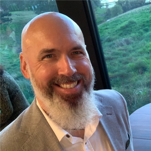 New head of Graphic Systems at Fujifilm: Troy Neighbour