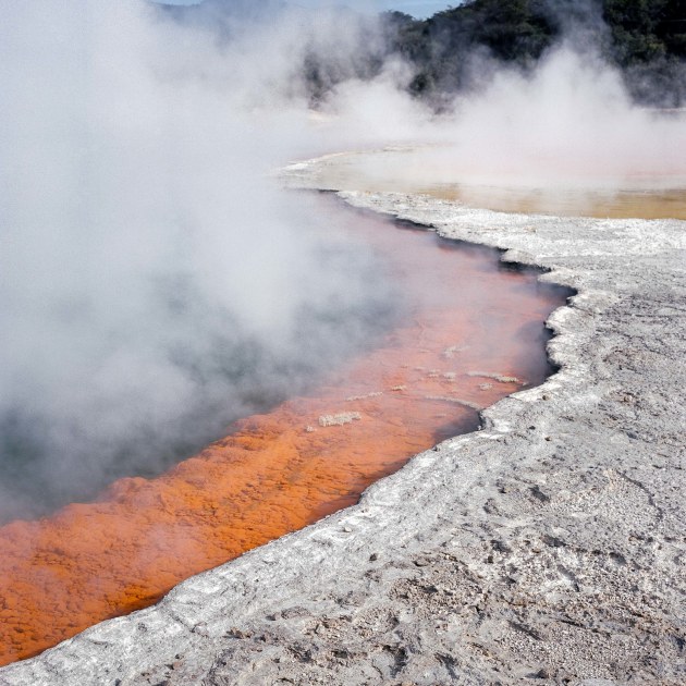 © Stephen Milner. Wai-O-Tapu.