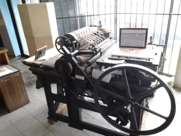 Up for auction: Wharfedale Stop Cylinder Press