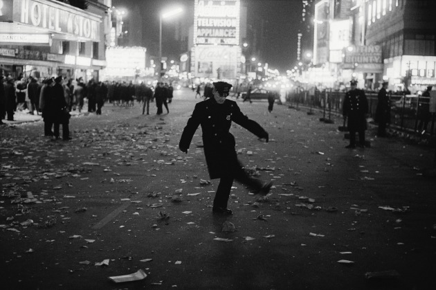 New York City, 1963. Courtesy and Copyright of Joel Meyerowitz.