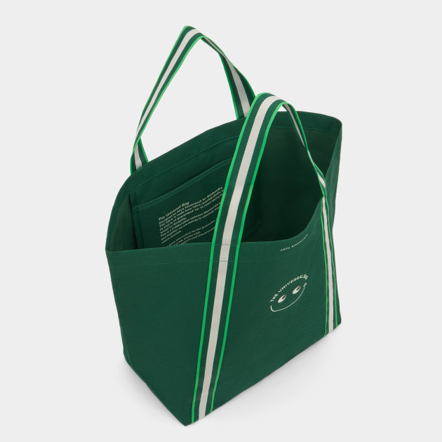 Woolworths' reusable universal bag made from 100 per cent recycled plastic.