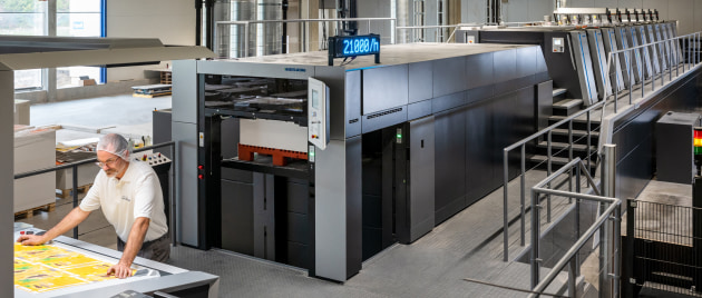 Targeting carton printing: New 21,000sph Speedmaster XL 106, running at cardboard Packaging