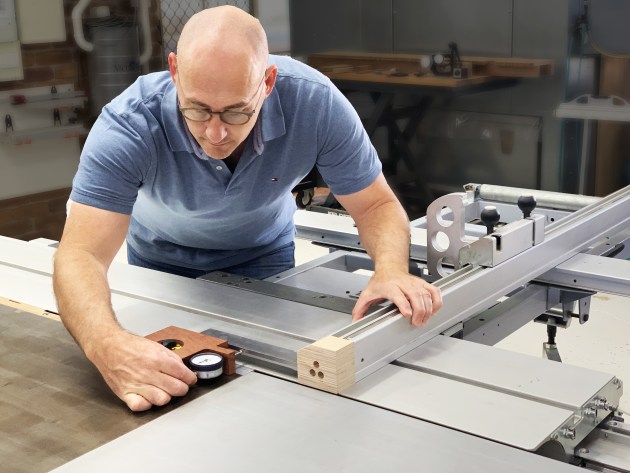 Calibrating a sliding tablesaw - Australian Wood Review