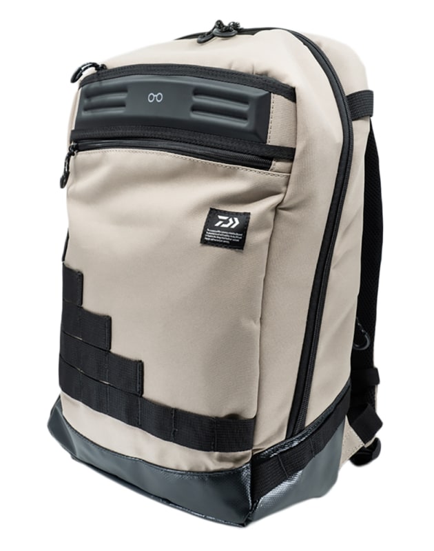 2022 Daiwa Luggage Fishing World