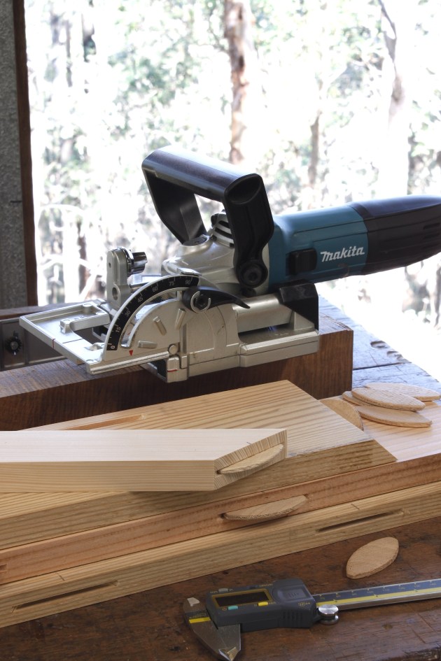 Biscuit cutter wood sale tool