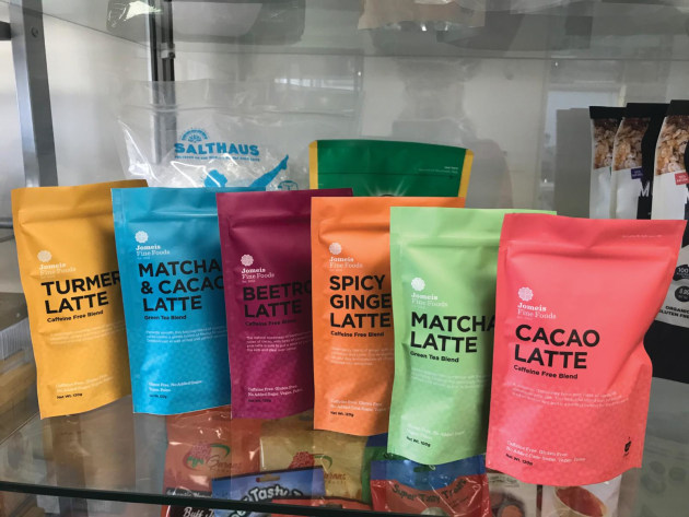 Digital printing on plastic pouches clearance