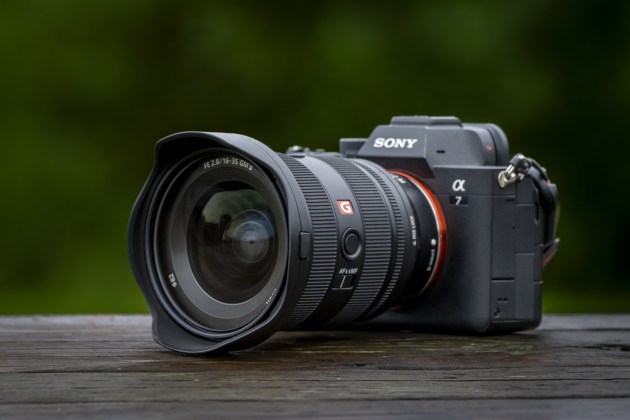Amazon.com : Sony FE 16-35mm F2.8 GM II Full-frame Large