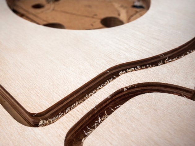 benchpilot-cutting-birch-ply