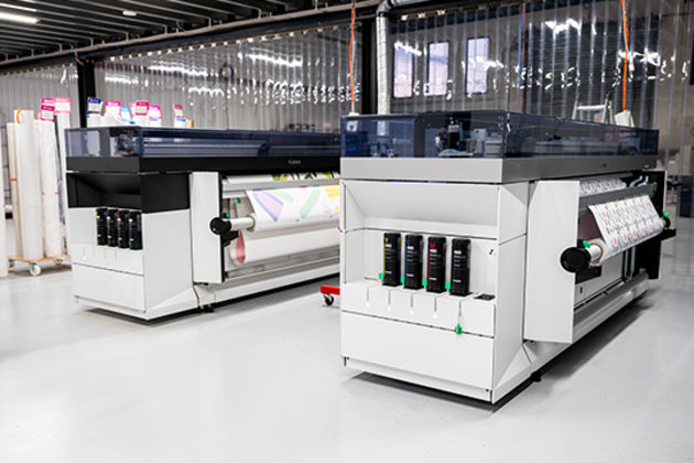 Expanded capacity: The M5 has effectively doubled Printrade’s capacity for self-adhesive vinyl, wall coverings, and posters, enabling the business to turn around sizable jobs within 24 hours