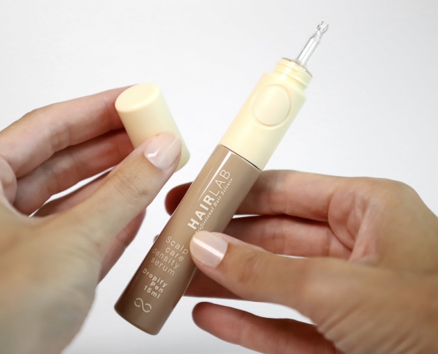 Dropify Pen features a premium PET bottle and dual soft-buttons, it enables effortless one-handed use for precise, controlled application.