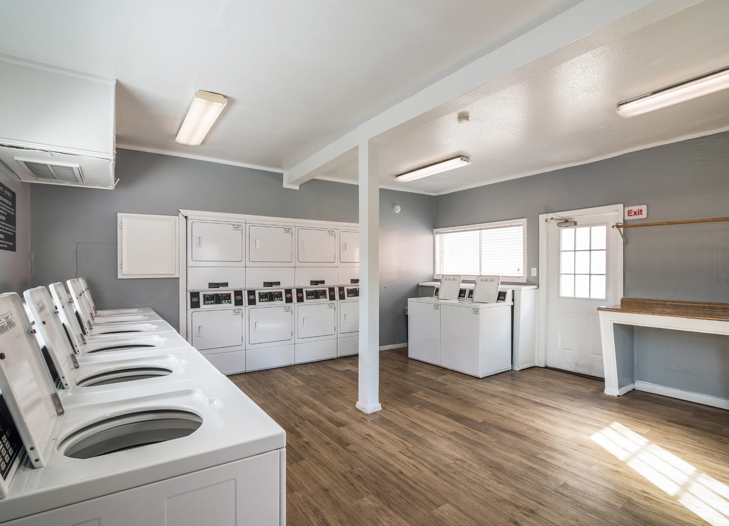 Allen House Montrose, Houston Apartments for Rent Photo Gallery