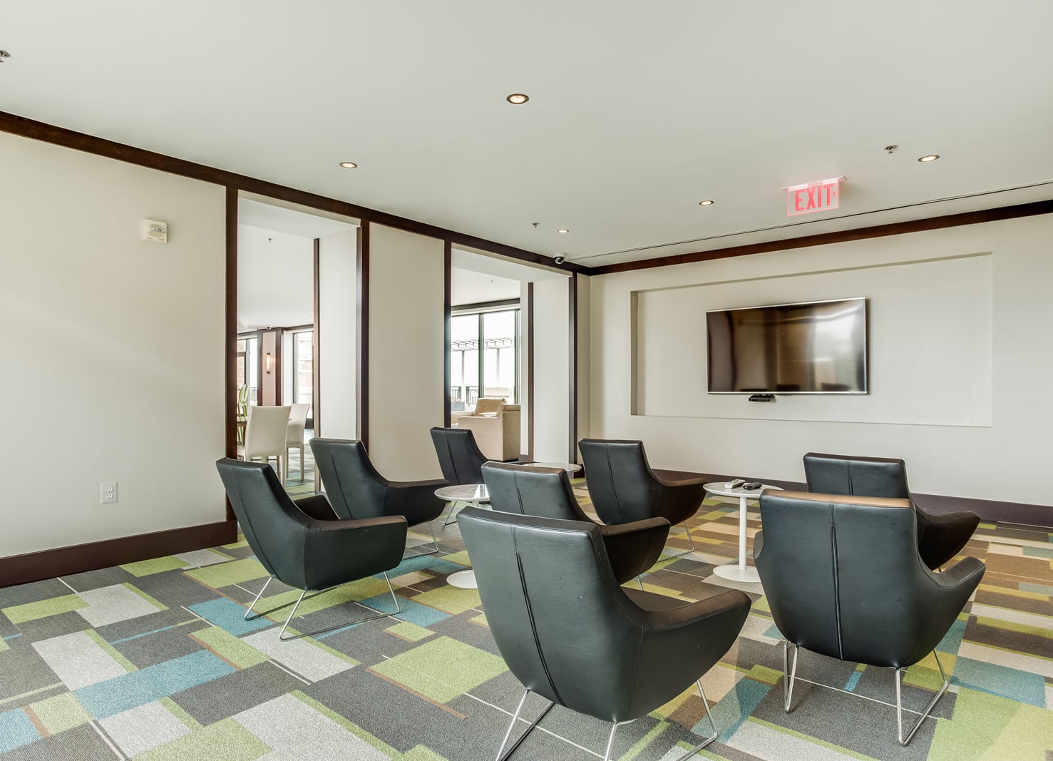 Halstead Tower Apartments for Rent in Alexandria Photos