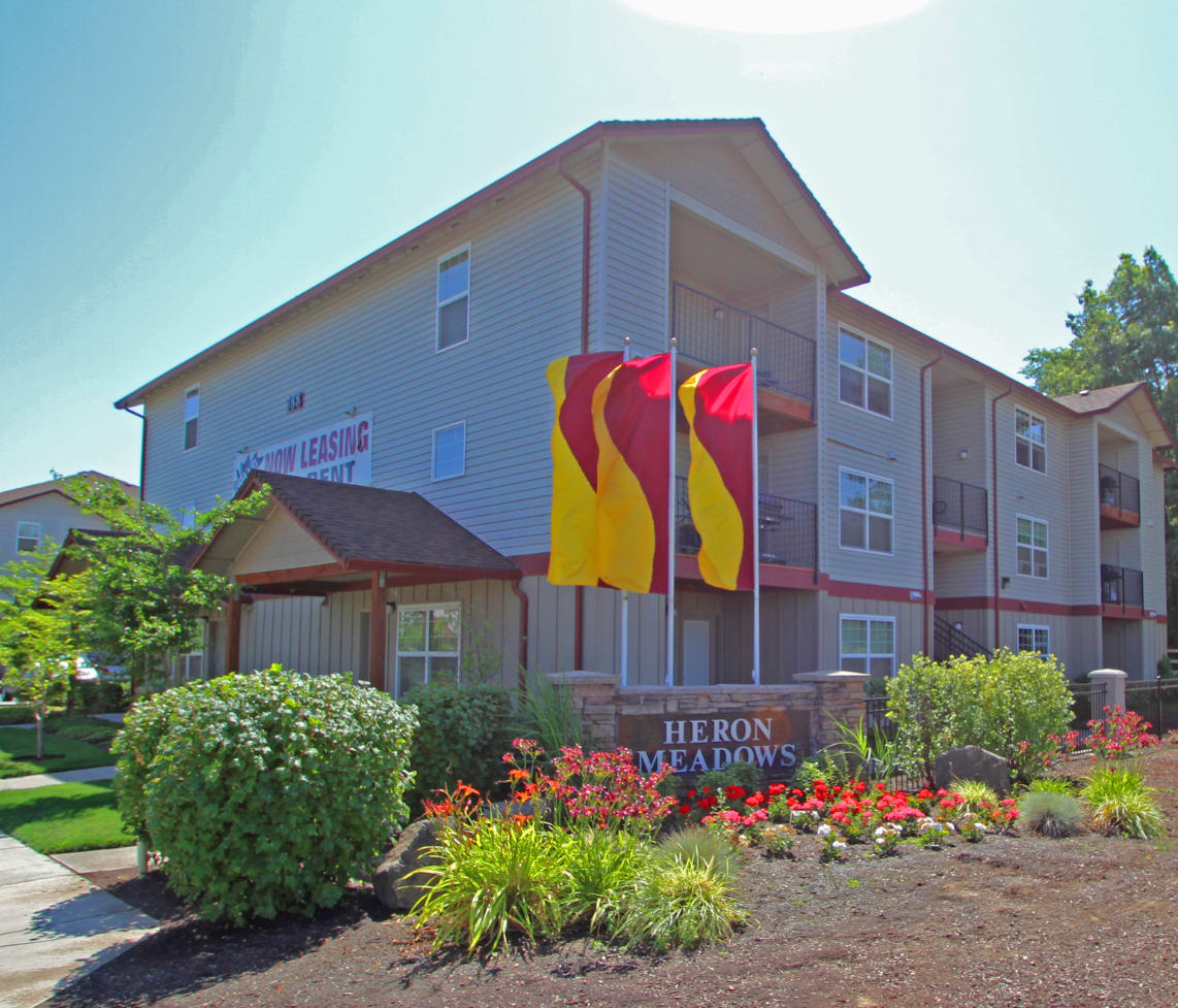 Heron Meadows Apartments In Eugene Or