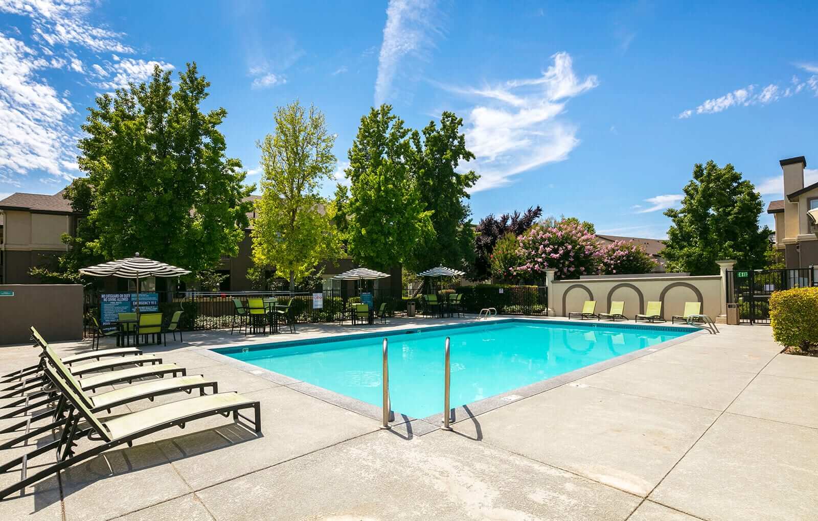 Somerfield at Lakeside Apartments in Elk Grove, CA