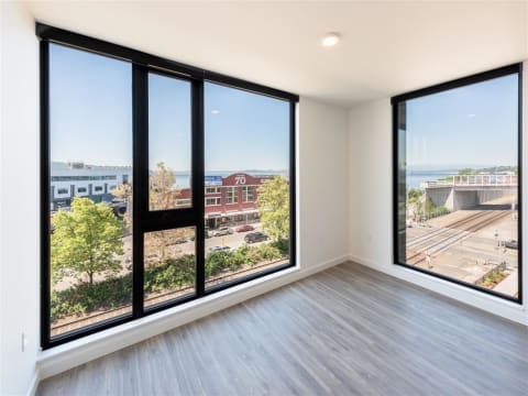 Living Spaces With Large Windows, Beautiful Views at 10 Clay Apartments in Seattle, WA