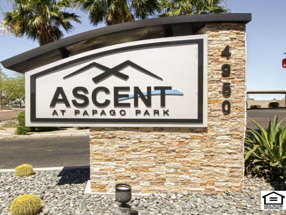 Phoenix Az Apartments Ascent At Papago Park Photo Gallery