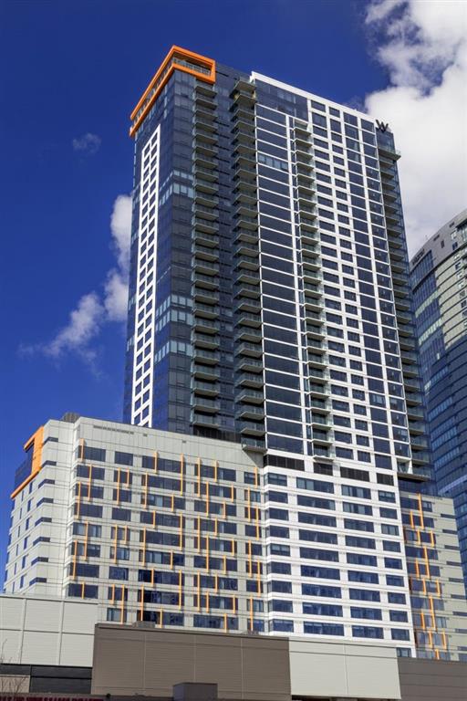 Apartments in Downtown Bellevue | Two Lincoln Tower