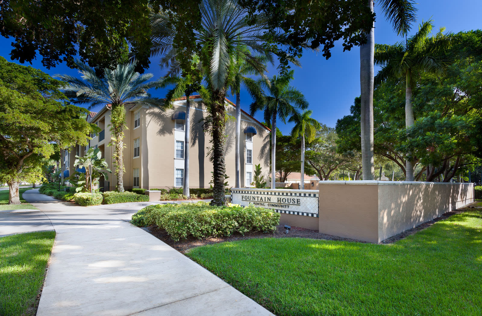 Fountain House Apartments Apartments in Miami Lakes, FL