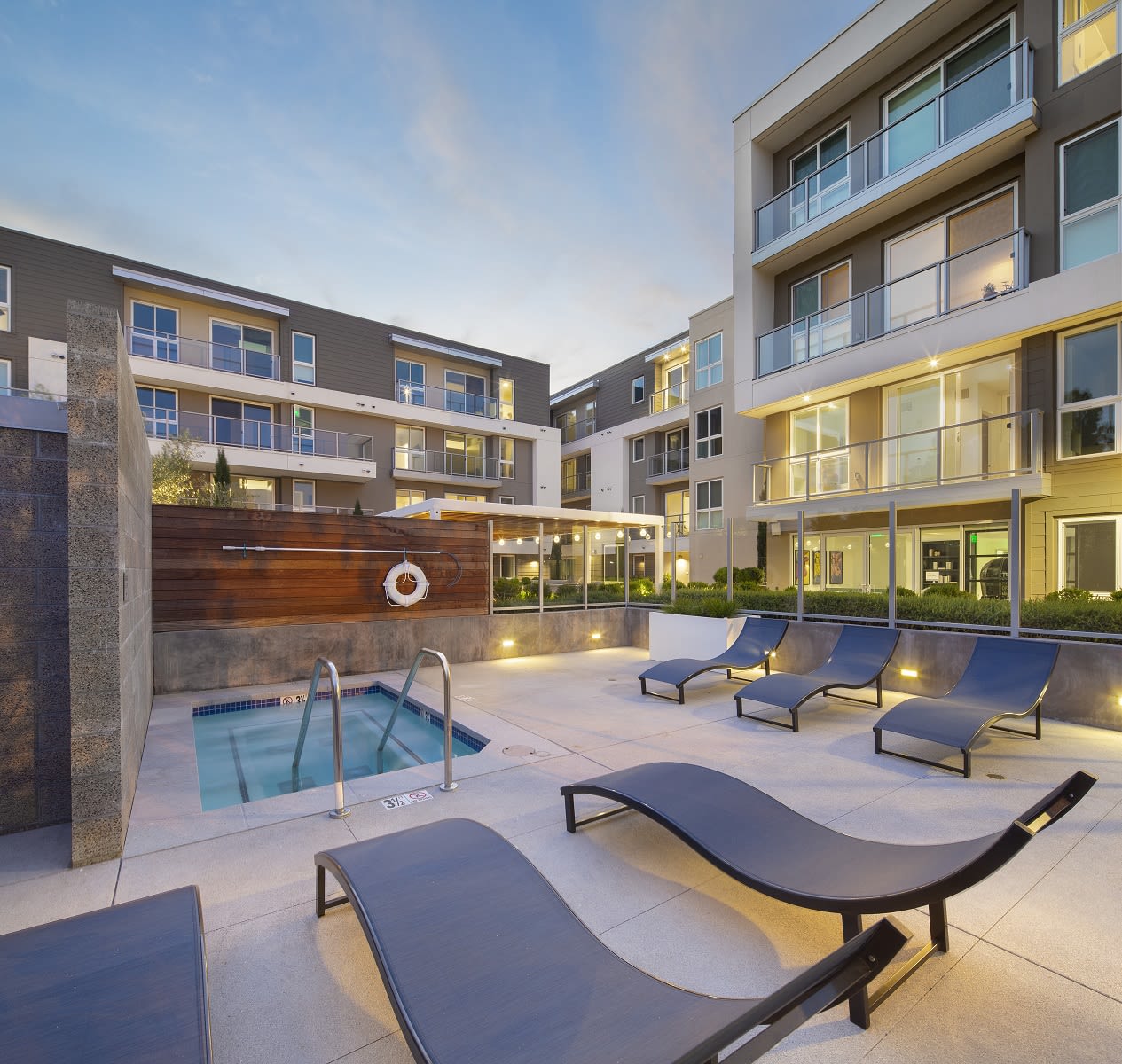 Apartments for Rent Near Loyola Marymount University Los Angeles Los