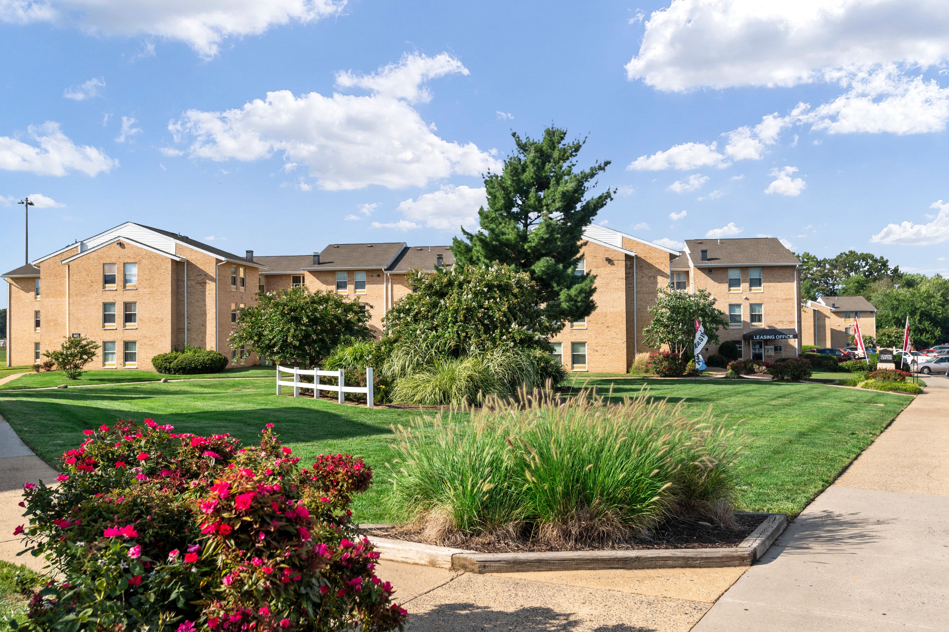 Photos and Video of Berkdale Apartments in Herndon, VA