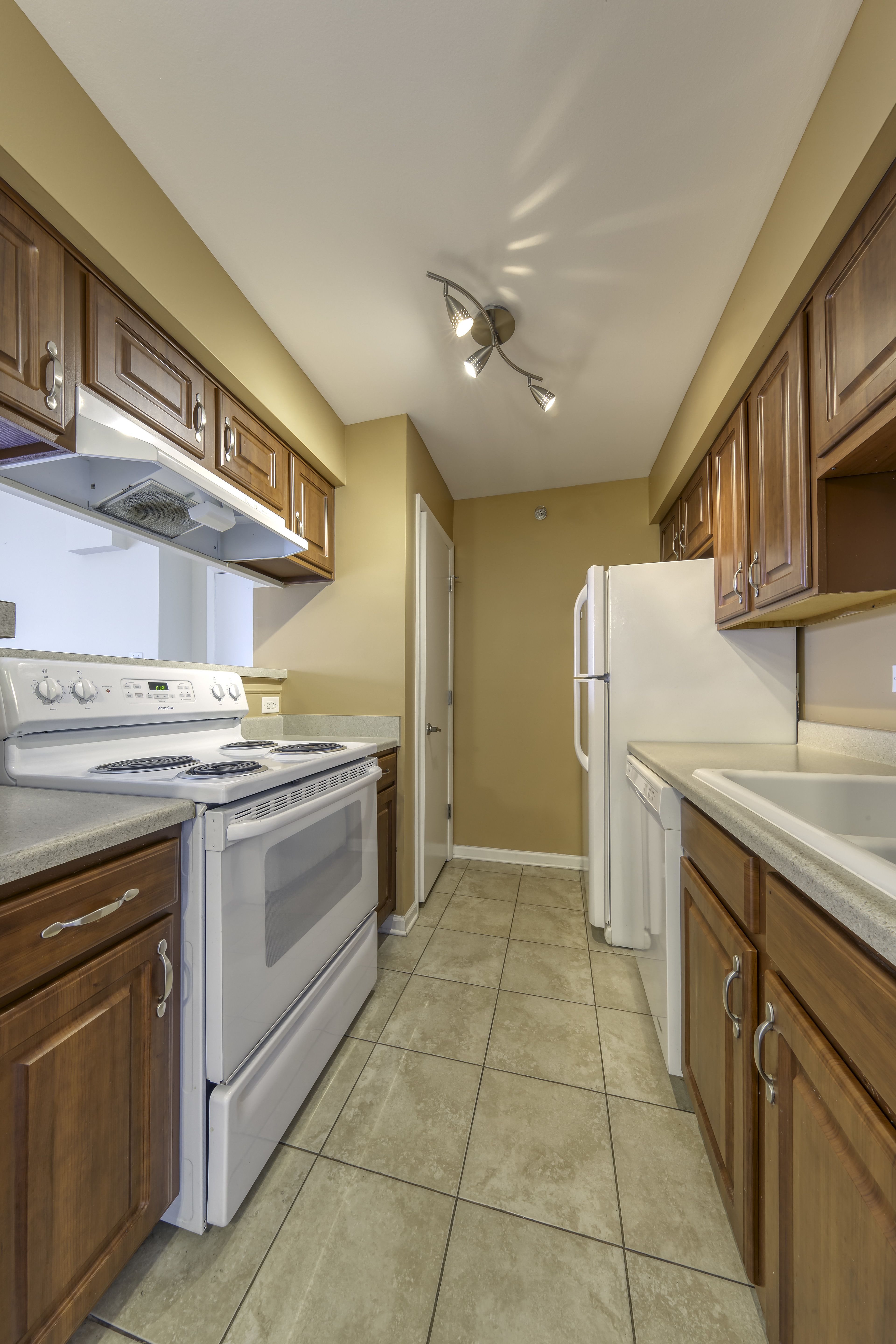 Photos and Video of Ashton Arlington Heights in Arlington Heights, IL