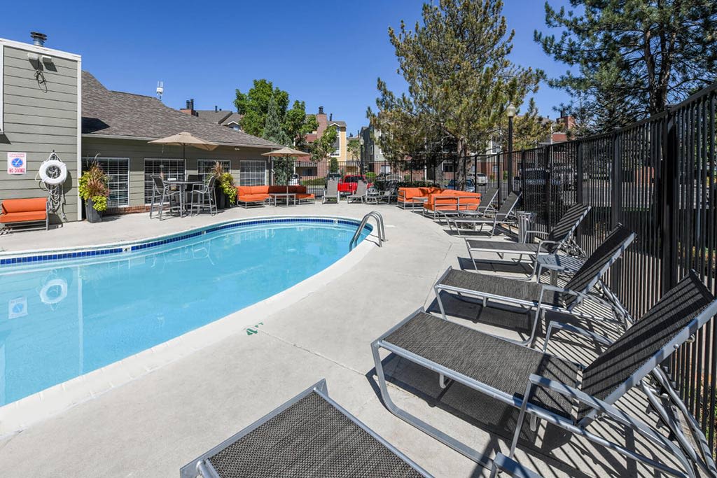 Photos & Videos Verona Apartments