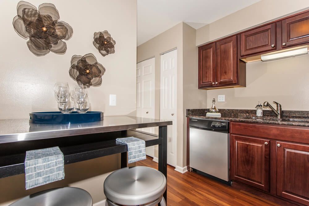 Photos & Videos Windbrooke Crossing Apartments