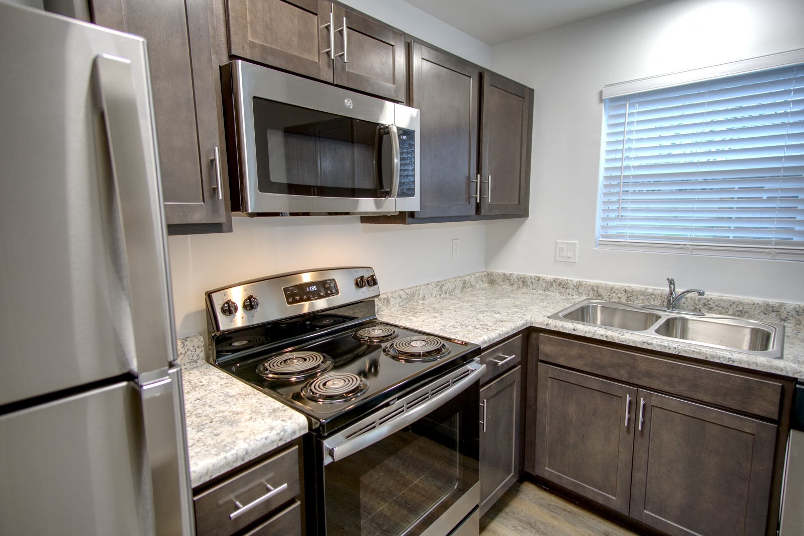 Apartments for Rent in Evansville, IN Coldwater Flats