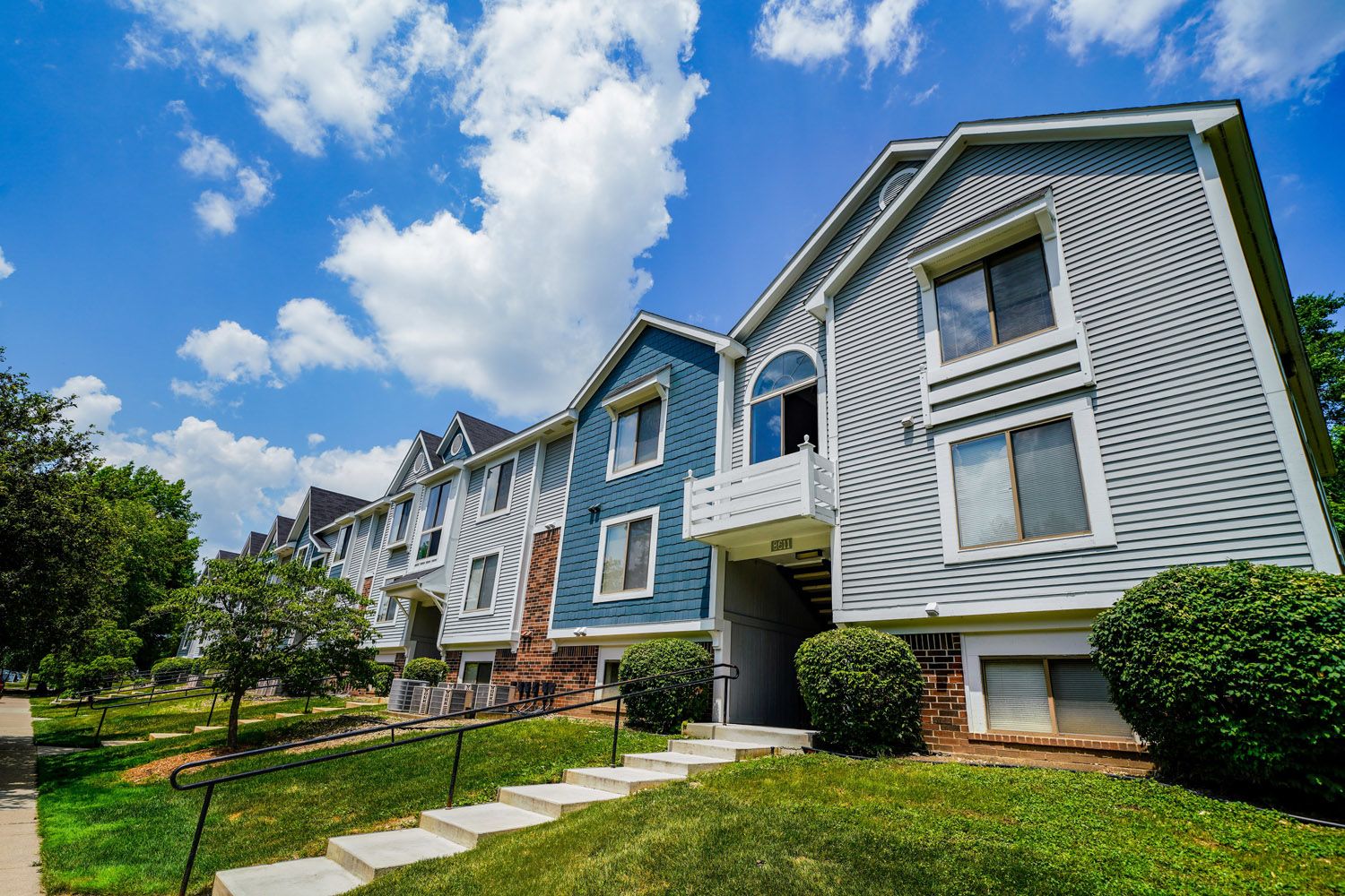 Fort Wayne, Indiana Apartments South Bridge Apartments Photos