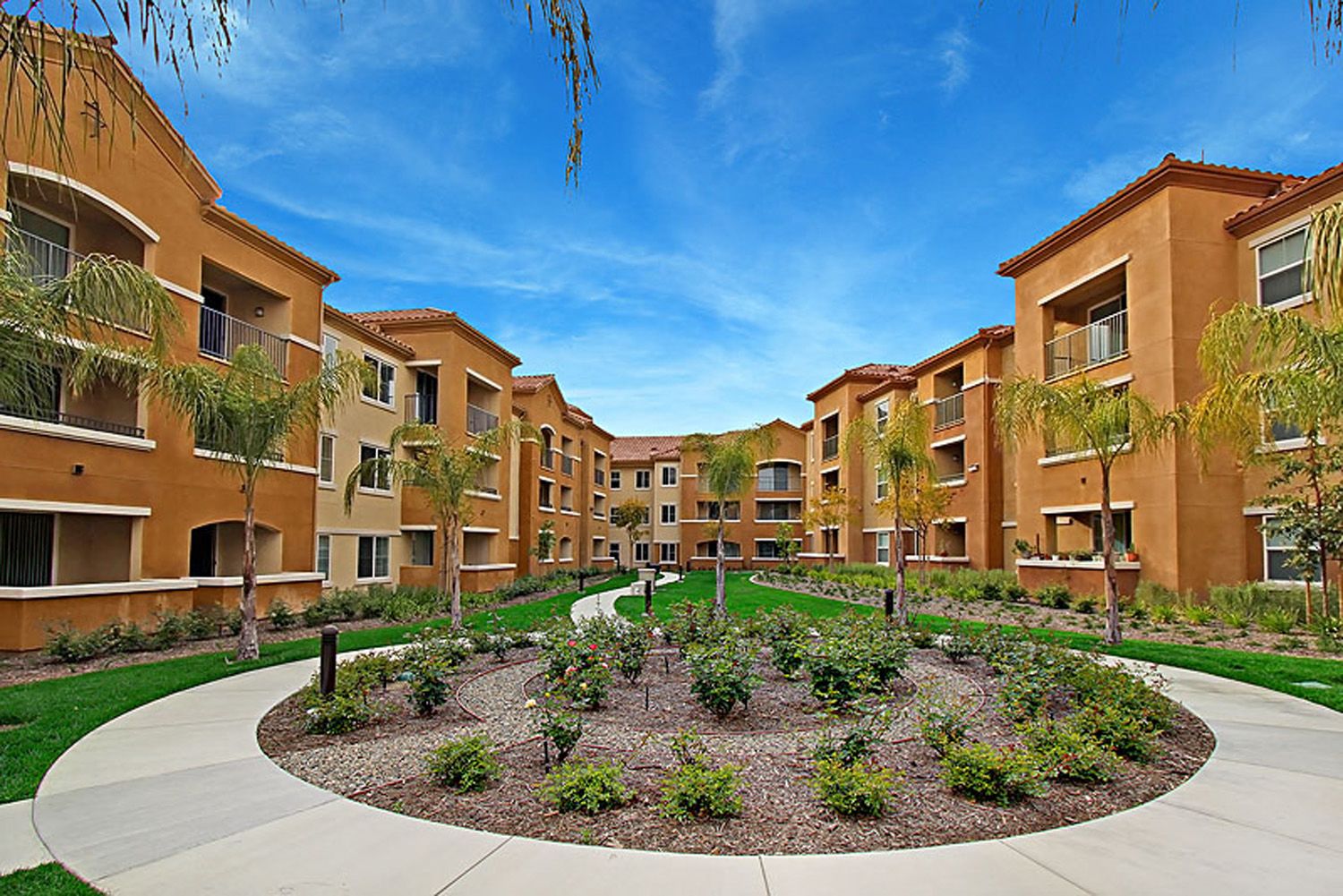 55+ Living at FountainGlen Grand Isle in Murrieta, CA Photo Gallery