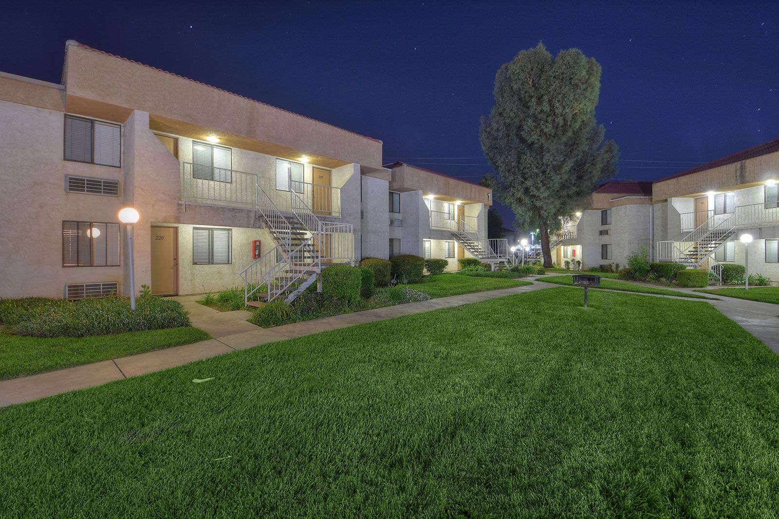 Apartments for Rent in Colton, CA Centrepointe Photos