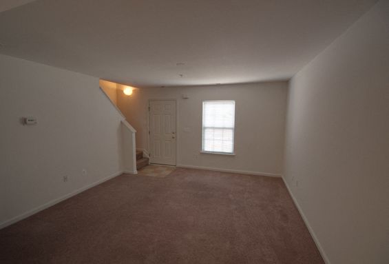 Photos of Hunting Creek Townhouse Apartments in Lexington Park, MD