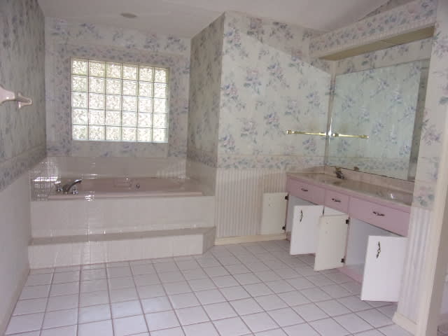 4 Fiddlewood Ct — Photo 7