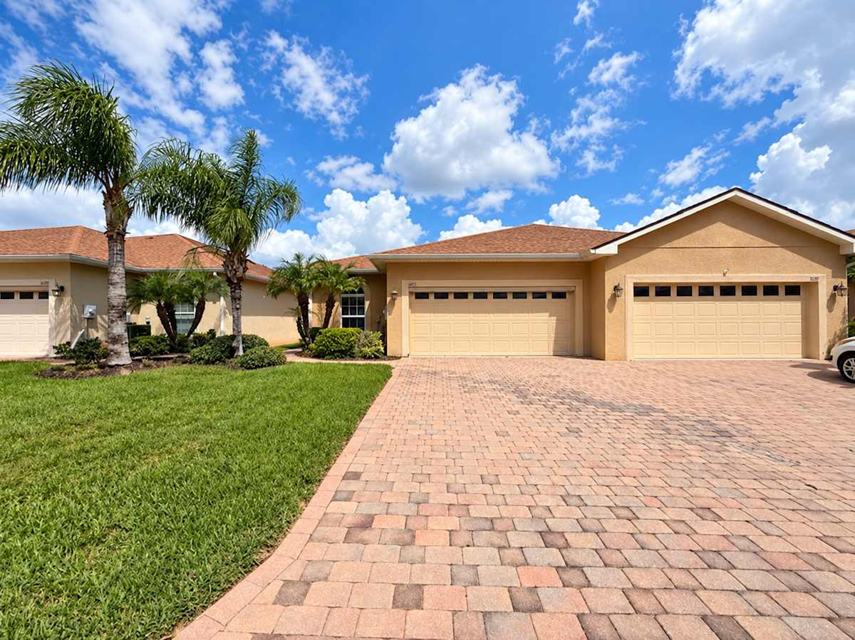 Property photo: 1643 Linz Ct
