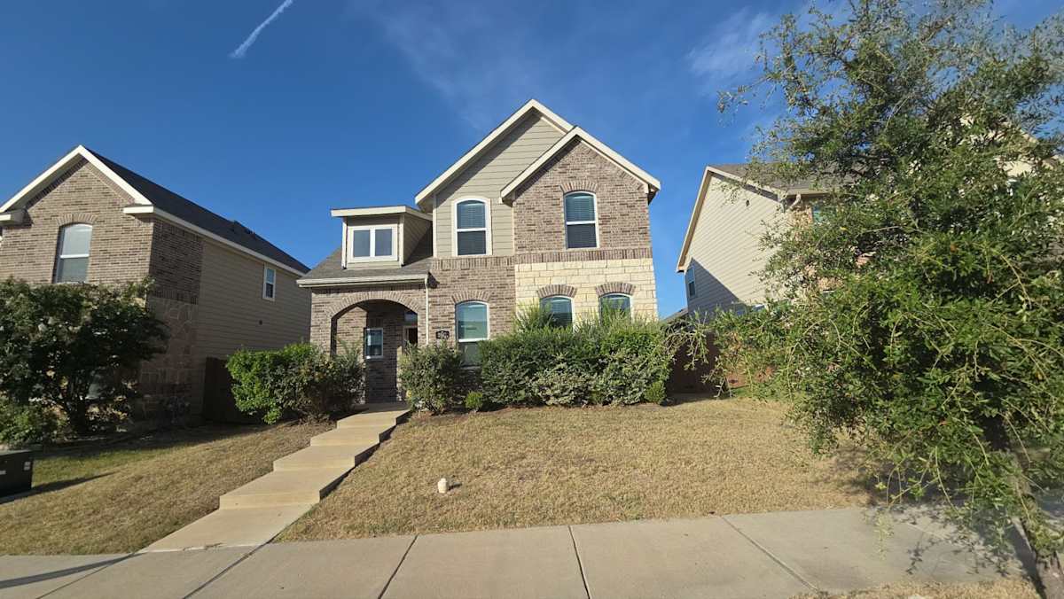 Property photo: 2847 Journey Ln