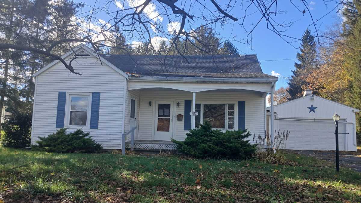 Property photo: 1817 Pennsylvania Ave
