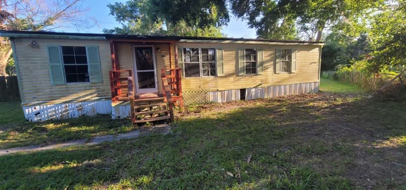 Property photo: 365 Saint Pierre Ct