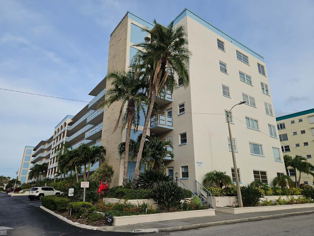 Property photo: 2850 59TH Street #115