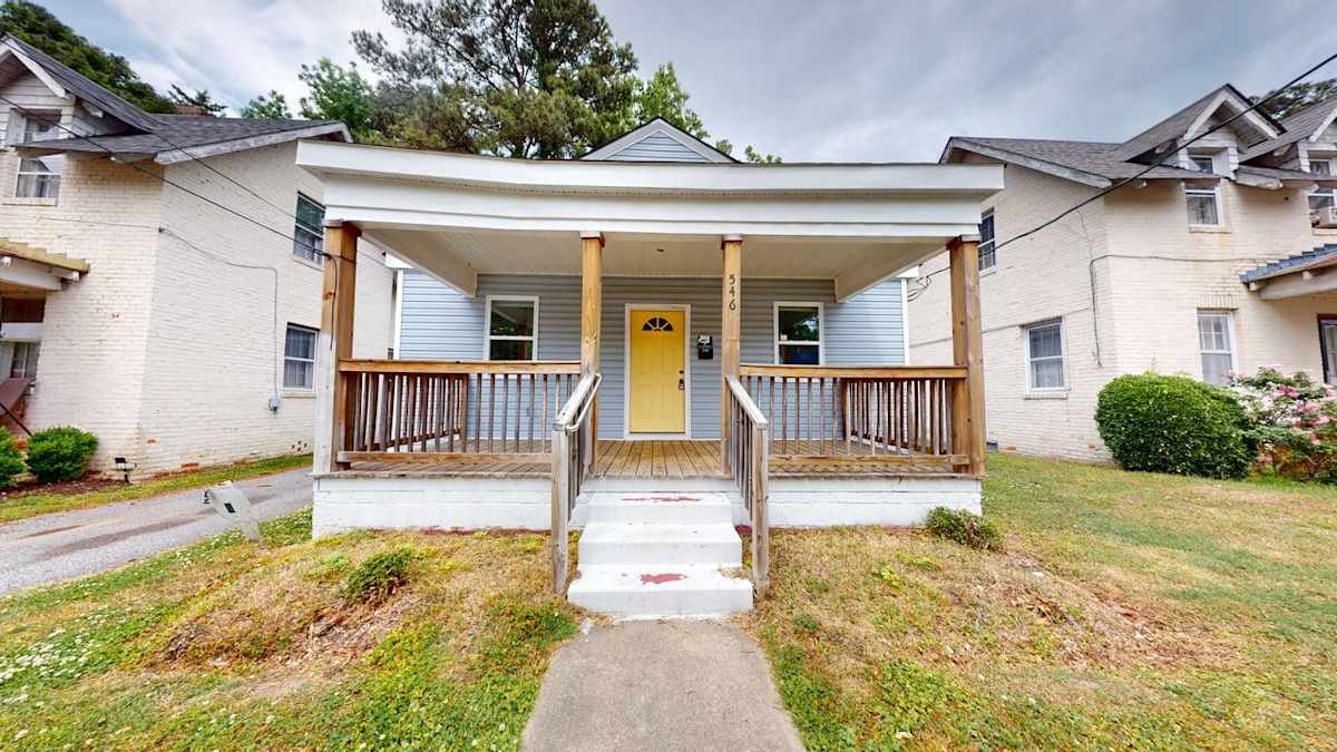 Property photo: 546 3RD Avenue