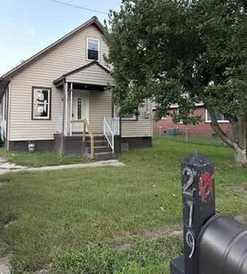 Property photo: 219 2ND St N