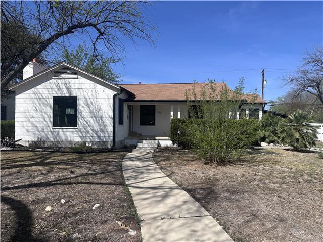 Property photo: 315 Shadwell Dr