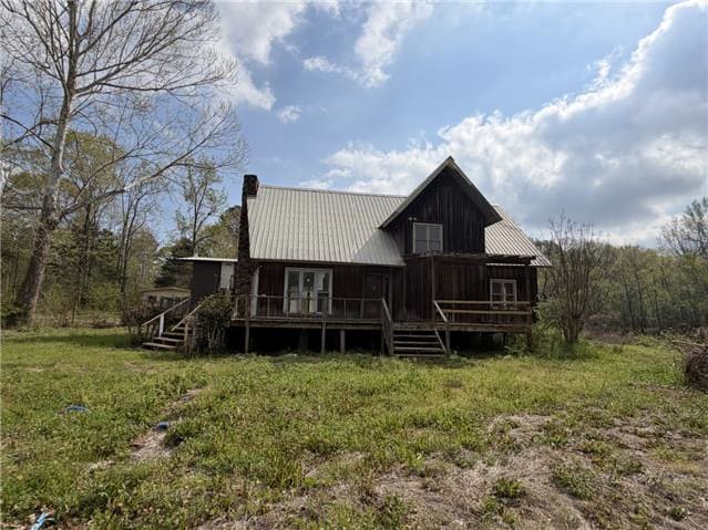 Property photo: 3882 Henderson Road